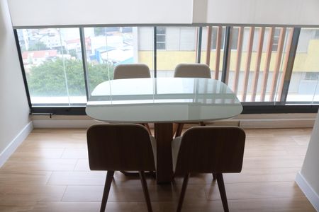 Apartamento para alugar com 41m², 1 quarto e 1 vagaVaranda