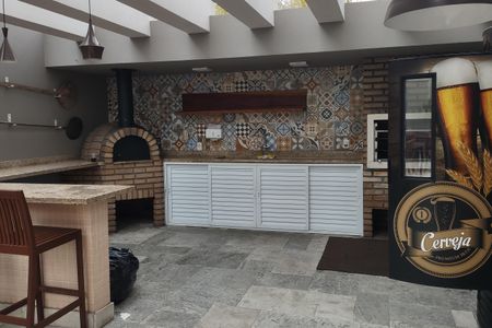 Apartamento à venda com 114m², 3 quartos e 3 vagas Apartamento à venda com 114m², 3 quartos e 3 vagasÁrea comum - Churrasqueira