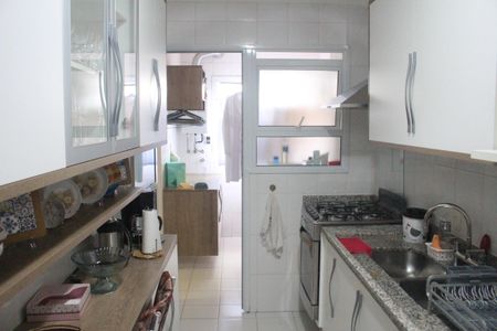 Apartamento à venda com 114m², 3 quartos e 3 vagasCozinha