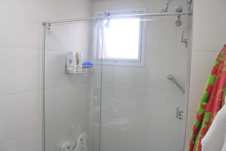 Apartamento à venda com 114m², 3 quartos e 3 vagasBanheiro da Suíte 2