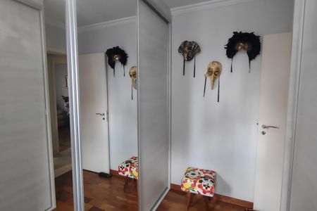 Apartamento à venda com 114m², 3 quartos e 3 vagas Apartamento à venda com 114m², 3 quartos e 3 vagasQuarto