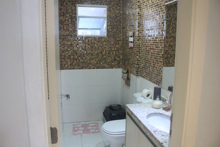 Apartamento à venda com 114m², 3 quartos e 3 vagasBanheiro 1