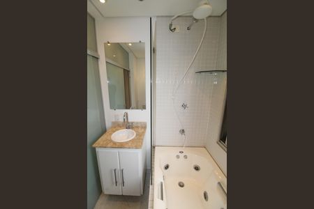 Apartamento para alugar com 65m², 2 quartos e 1 vagaBanheiro da Suíte