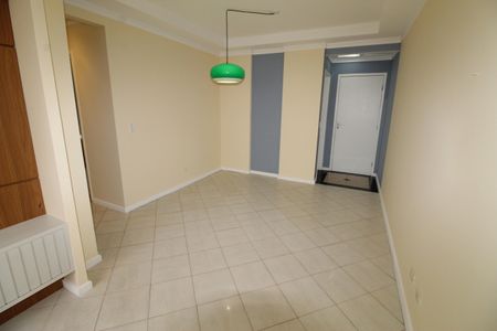 Sala de apartamento para alugar com 2 quartos, 65m² em Conjunto Residencial Trinta E Um de Marco, São José dos Campos