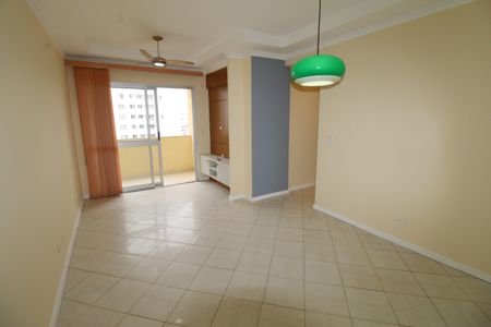 Sala de apartamento para alugar com 2 quartos, 65m² em Conjunto Residencial Trinta E Um de Marco, São José dos Campos