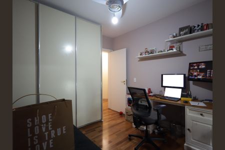 Apartamento à venda com 246m², 4 quartos e 4 vagasSuíte 2