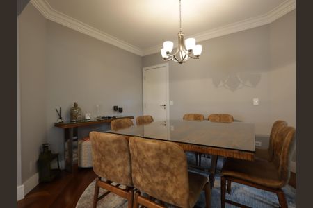 Apartamento à venda com 246m², 4 quartos e 4 vagasSala de Jantar