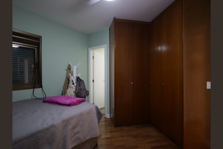 Apartamento à venda com 246m², 4 quartos e 4 vagasSuíte 4