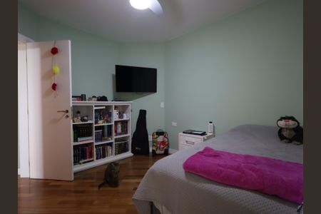 Apartamento à venda com 246m², 4 quartos e 4 vagasSuíte 4