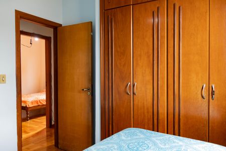 Apartamento à venda com 160m², 4 quartos e 2 vagasQuarto 2