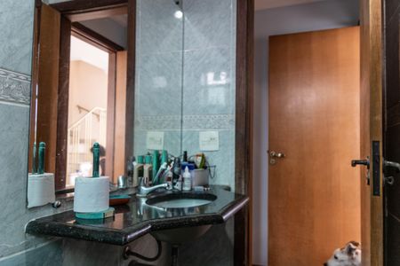 Apartamento à venda com 160m², 4 quartos e 2 vagasBanheiro Social