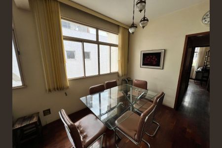 Apartamento para alugar com 3 quartos, 118m² em Grajaú, Belo Horizonte