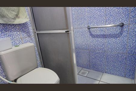 Casa à venda com 180m², 4 quartos e 4 vagas Casa à venda com 180m², 4 quartos e 4 vagasBanheiro 3