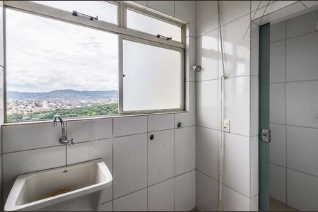 Apartamento à venda com 77m², 3 quartos e 1 vaga Apartamento à venda com 77m², 3 quartos e 1 vagaÁrea de Serviço