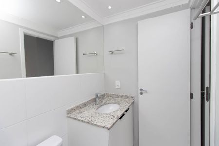 Apartamento para alugar com 67m², 2 quartos e 1 vaga Apartamento para alugar com 67m², 2 quartos e 1 vagaBanheiro da Suíte