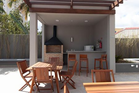 Apartamento para alugar com 67m², 2 quartos e 1 vaga Apartamento para alugar com 67m², 2 quartos e 1 vagaÁrea comum - Churrasqueira