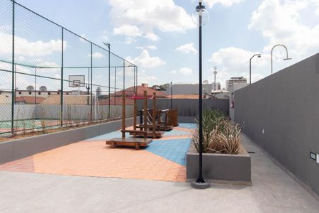 Apartamento para alugar com 67m², 2 quartos e 1 vaga Apartamento para alugar com 67m², 2 quartos e 1 vagaÁrea comum - Playground