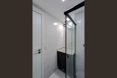 Banheiro de kitnet/studio para alugar com 1 quarto, 21m² em Alto do Ipiranga, São Paulo