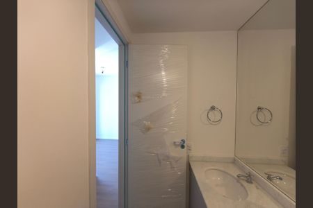 Apartamento à venda com 41m², 2 quartos e sem vaga Apartamento à venda com 41m², 2 quartos e sem vagaBanheiro Social
