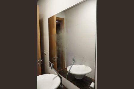 Casa à venda com 110m², 3 quartos e 3 vagasBanheiro Social