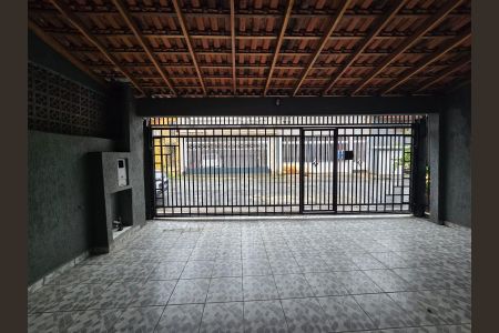 Casa à venda com 110m², 3 quartos e 3 vagas Casa à venda com 110m², 3 quartos e 3 vagasGaragem