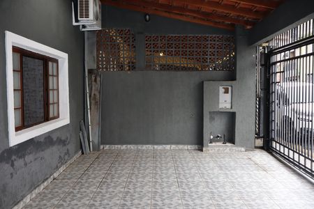 Casa à venda com 110m², 3 quartos e 3 vagasGaragem 