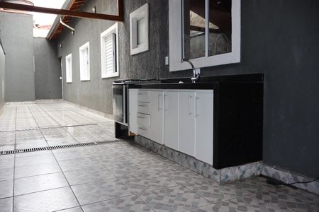Casa à venda com 110m², 3 quartos e 3 vagasQuintal 