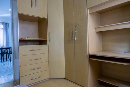 Apartamento para alugar com 46m², 2 quartos e 1 vaga Apartamento para alugar com 46m², 2 quartos e 1 vagaQuarto 2