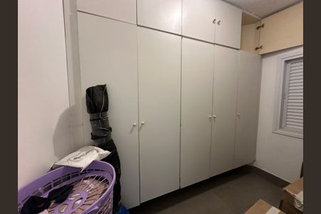 Casa de condomínio à venda com 565m², 4 quartos e 3 vagasQuarto de Serviço