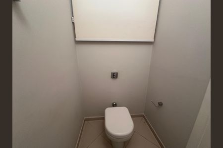 Casa de condomínio à venda com 565m², 4 quartos e 3 vagasLavabo