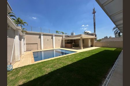 Casa de condomínio à venda com 565m², 4 quartos e 3 vagasPiscina