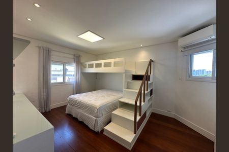 Casa de condomínio à venda com 565m², 4 quartos e 3 vagasSuíte 4