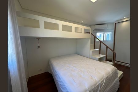 Casa de condomínio à venda com 565m², 4 quartos e 3 vagasSuíte 4