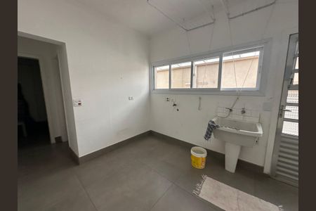Casa de condomínio à venda com 565m², 4 quartos e 3 vagasÁrea de Serviço