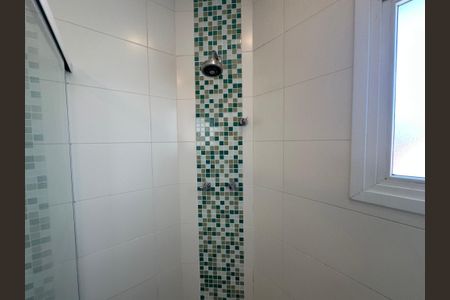 Casa de condomínio à venda com 565m², 4 quartos e 3 vagasBanheiro da Suíte 2