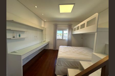 Casa de condomínio à venda com 565m², 4 quartos e 3 vagasSuíte 4