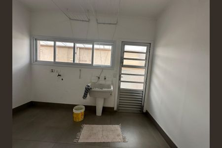 Casa de condomínio à venda com 565m², 4 quartos e 3 vagasÁrea de Serviço
