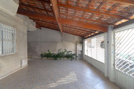 Casa à venda com 246m², 4 quartos e 2 vagasGaragem