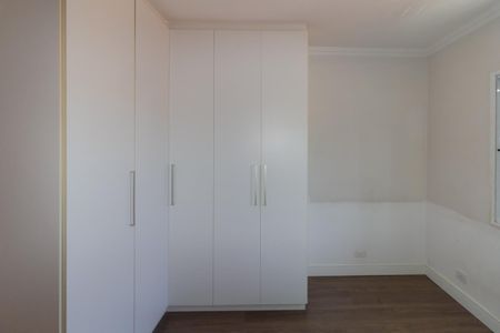 Casa à venda com 246m², 4 quartos e 2 vagasQuarto 4 - Suíte 3
