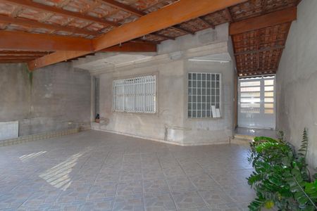 Casa à venda com 246m², 4 quartos e 2 vagasGaragem