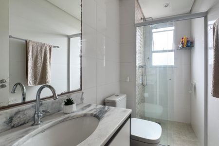 Apartamento à venda com 71m², 2 quartos e 1 vagaBanheiro Social