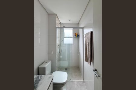 Apartamento à venda com 71m², 2 quartos e 1 vagaBanheiro Social