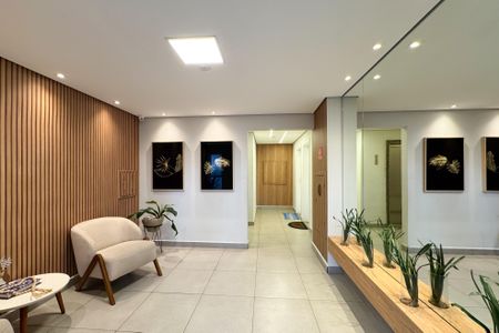 Apartamento à venda com 71m², 2 quartos e 1 vagaÁrea comum - Hall 