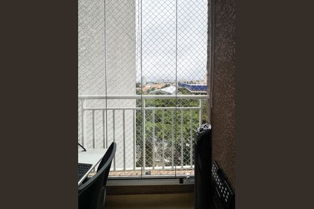 Apartamento à venda com 71m², 2 quartos e 1 vagaSacada - Suíte