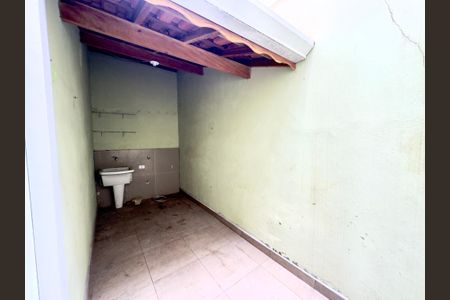 Casa para alugar com 55m², 1 quarto e sem vagaÁrea de Serviço