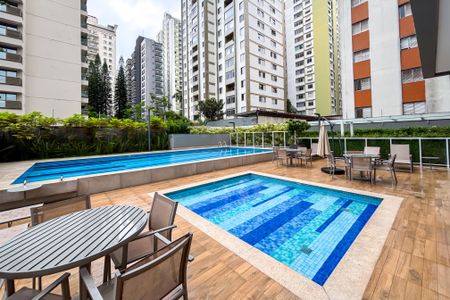 Apartamento para alugar com 66m², 2 quartos e 1 vaga