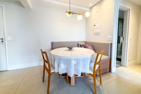 Apartamento para alugar com 66m², 2 quartos e 1 vaga