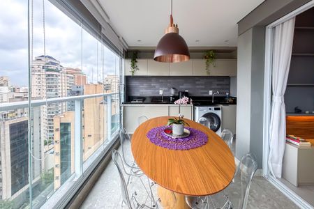 Apartamento para alugar com 66m², 2 quartos e 1 vaga