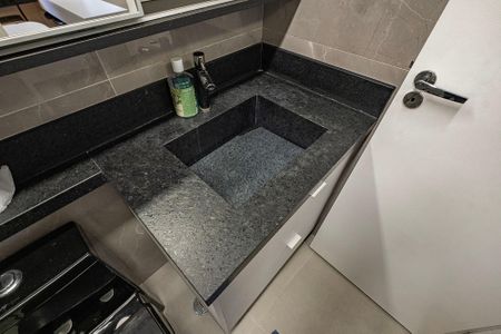 Studio à venda com 24m², 1 quarto e sem vaga Studio à venda com 24m², 1 quarto e sem vagaBanheiro