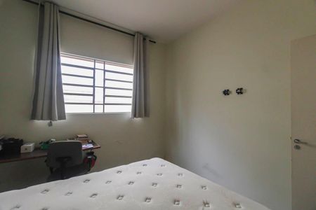 Casa à venda com 3 quartos, 182m² em Chácara Mafalda, São Paulo
